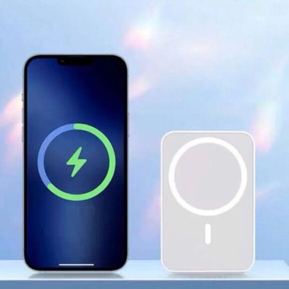 MagSafe Magnetic Wireless Portable 10000mAh Wireless Charger Power Bank - Picture 3 of 6